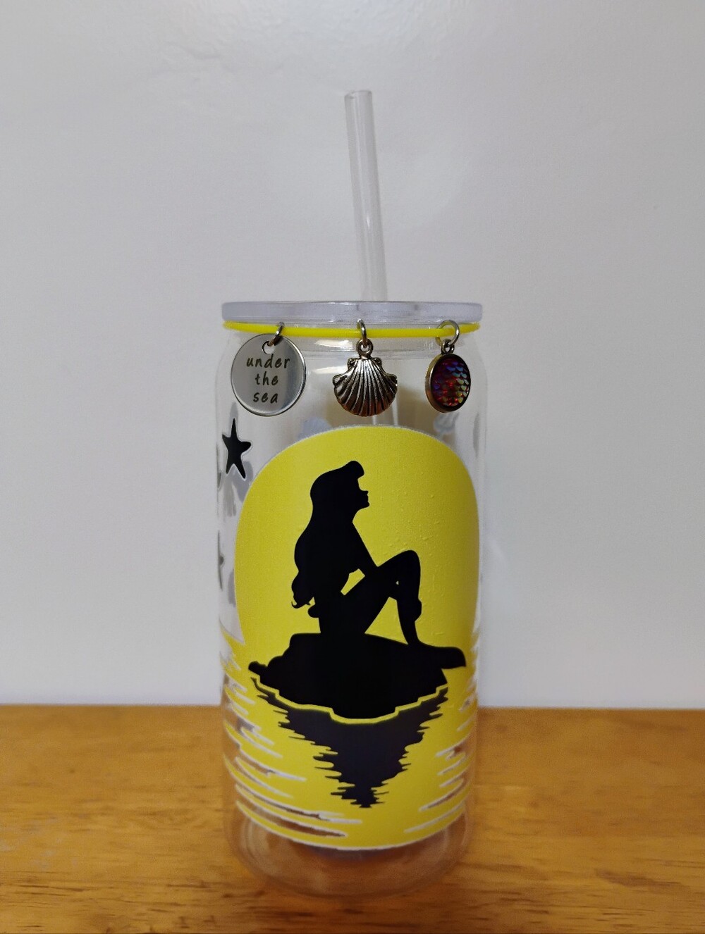 *HANDMADE* THE LITTLE MERMAID ACRYLIC TUMBLER WITH CHARMS 16 oz.